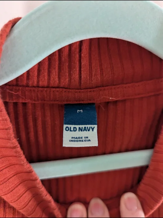 Old Navy Ribbed Mock Neck Tank - Rust - Picture 2 of 3